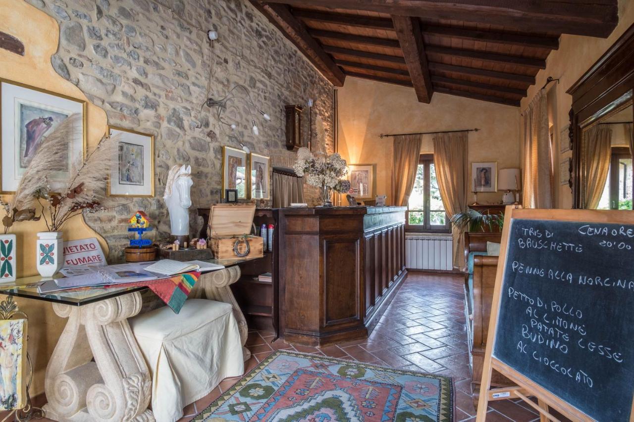 Agriturismo Goccia Di Luna 艾姆波蒂德 外观 照片