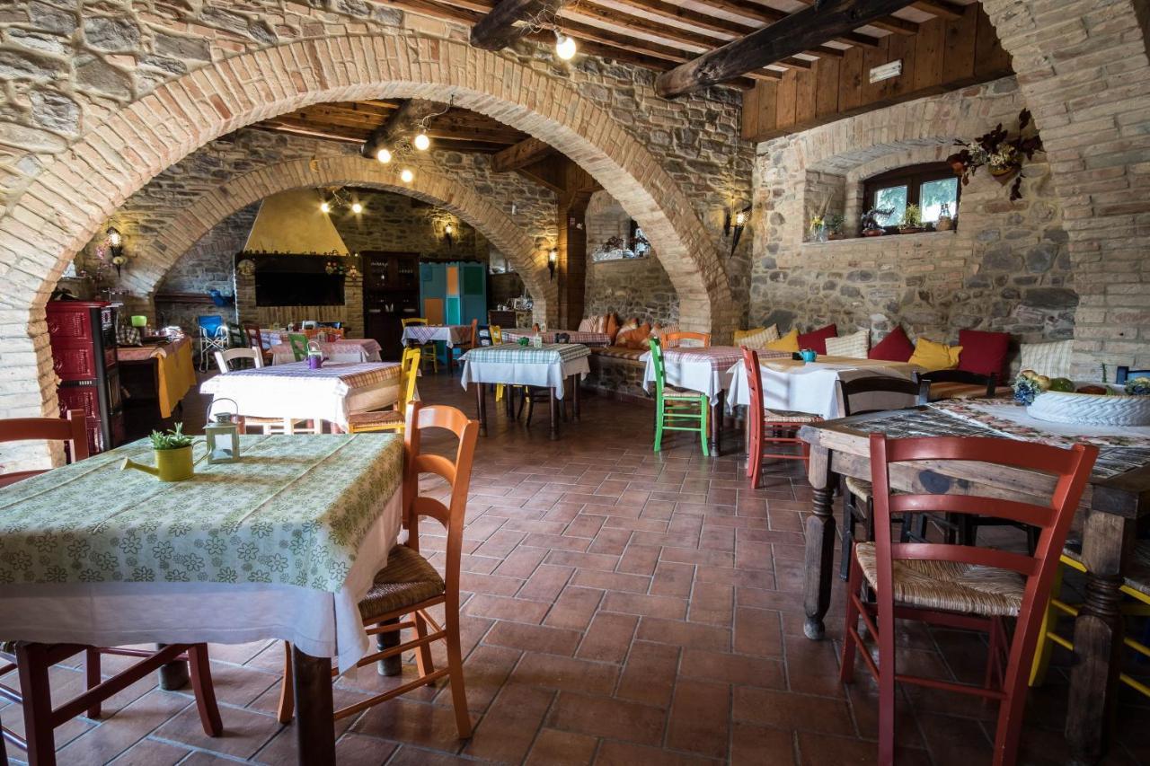 Agriturismo Goccia Di Luna 艾姆波蒂德 外观 照片