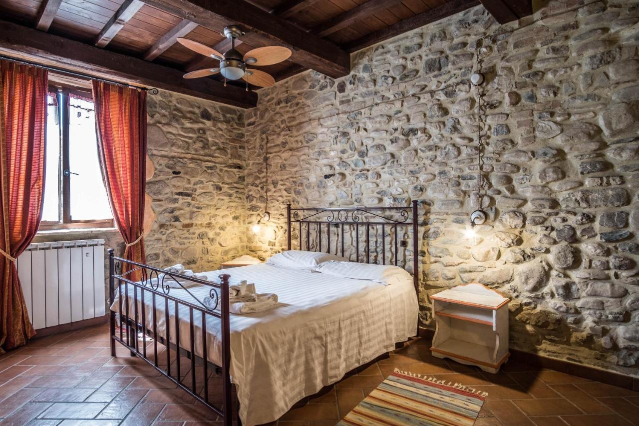Agriturismo Goccia Di Luna 艾姆波蒂德 外观 照片