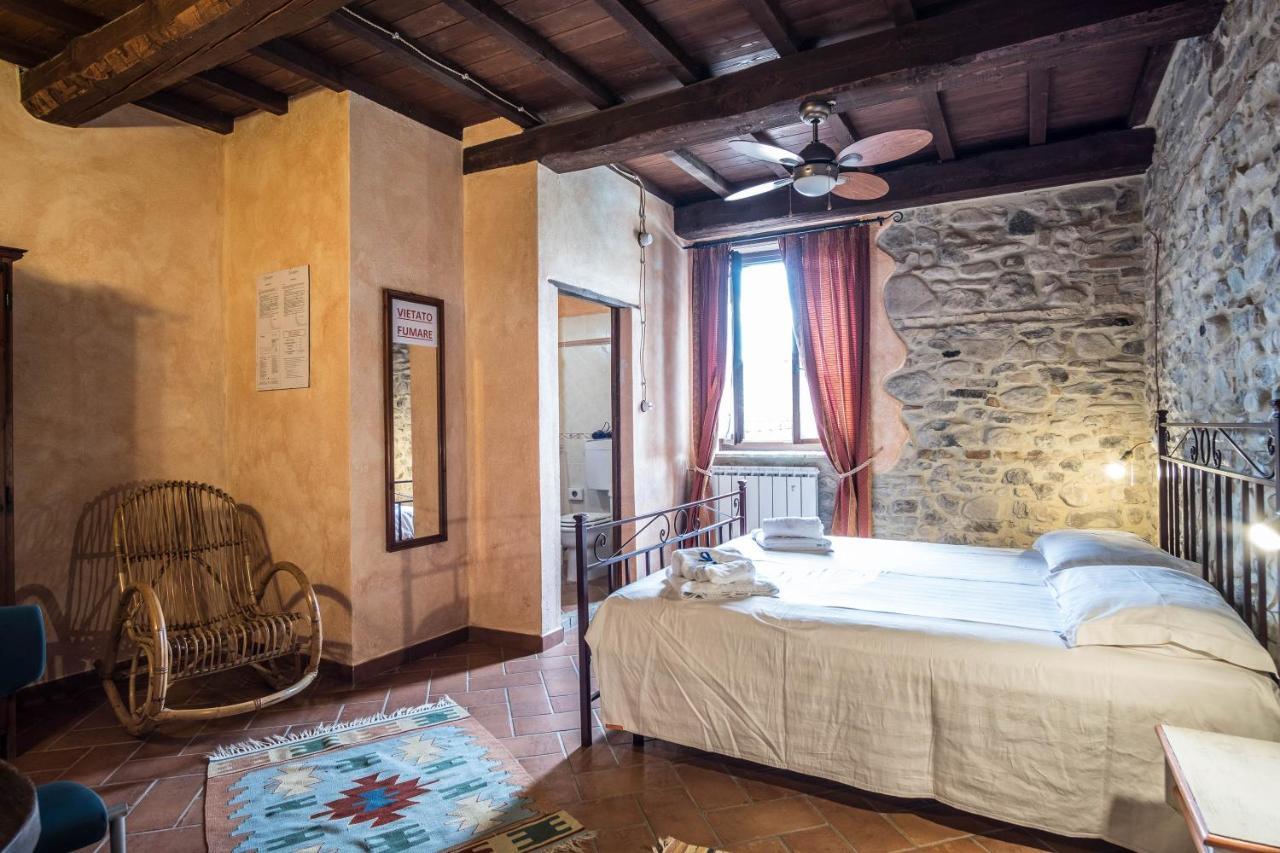 Agriturismo Goccia Di Luna 艾姆波蒂德 外观 照片