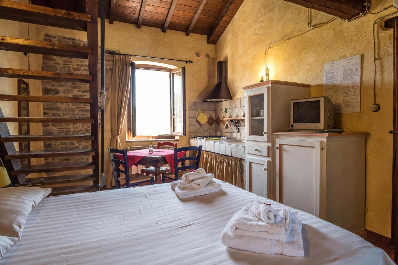 Agriturismo Goccia Di Luna 艾姆波蒂德 外观 照片