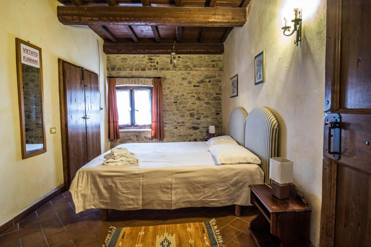Agriturismo Goccia Di Luna 艾姆波蒂德 外观 照片