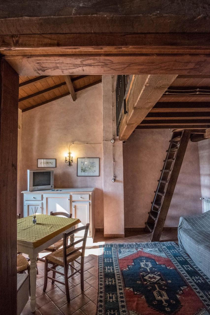 Agriturismo Goccia Di Luna 艾姆波蒂德 外观 照片