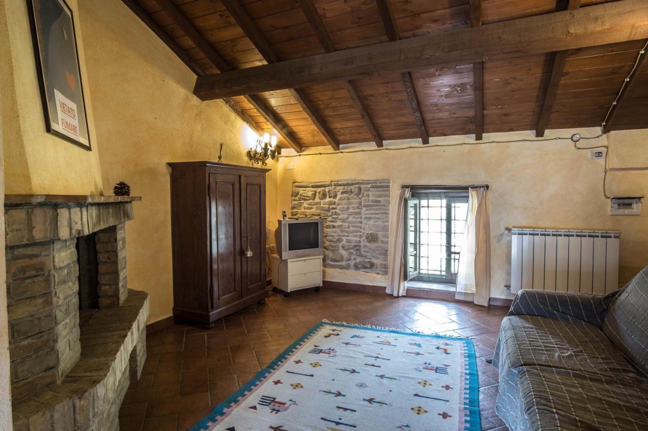 Agriturismo Goccia Di Luna 艾姆波蒂德 外观 照片