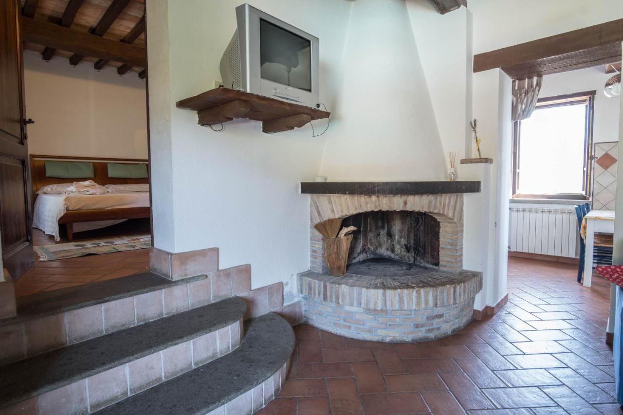 Agriturismo Goccia Di Luna 艾姆波蒂德 外观 照片