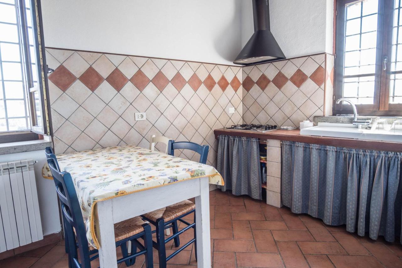 Agriturismo Goccia Di Luna 艾姆波蒂德 外观 照片