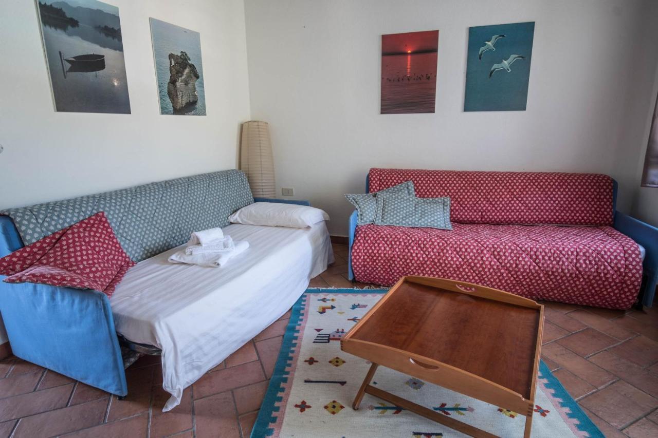 Agriturismo Goccia Di Luna 艾姆波蒂德 外观 照片